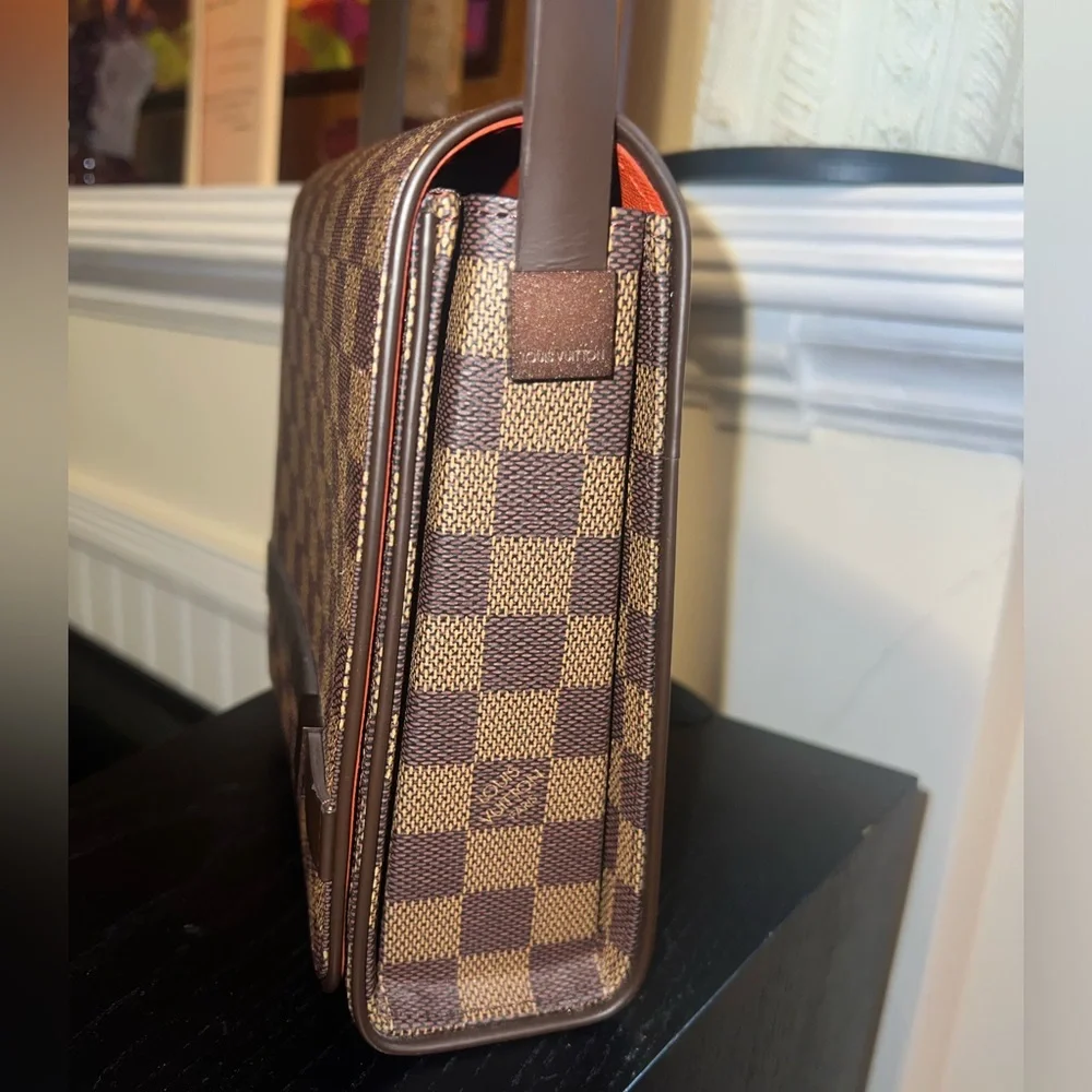 LV shoulder bag - Picture 2 of 10